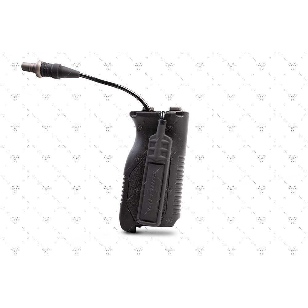 Strike Angled Vertical Grip with Cable Management - Long or Short (M-LOK) フォアグリップ【ブラック/フラットダークアース】