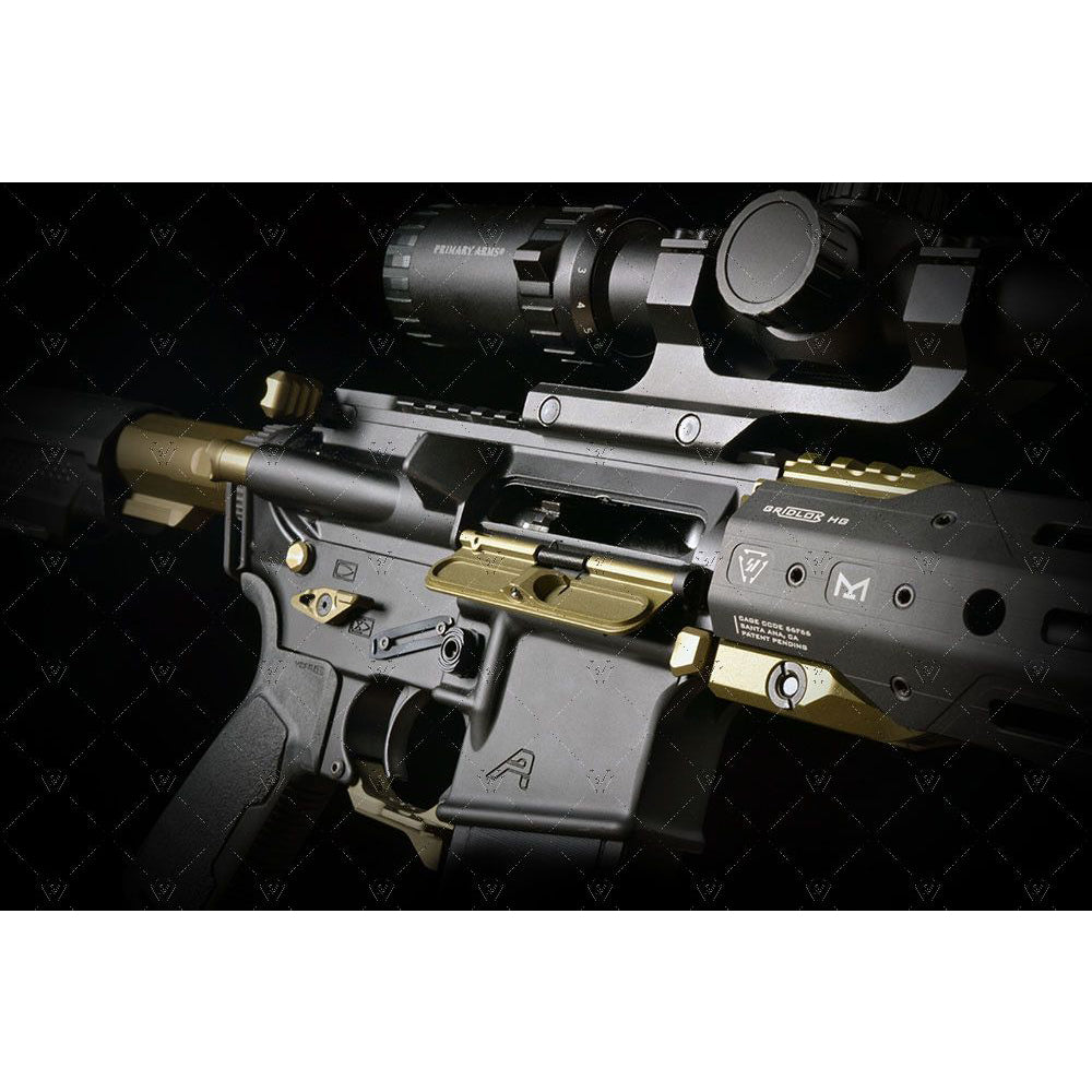 Strike Billet Ultimate Dust Cover for .223/5.56 ダストカバー【ブラック】