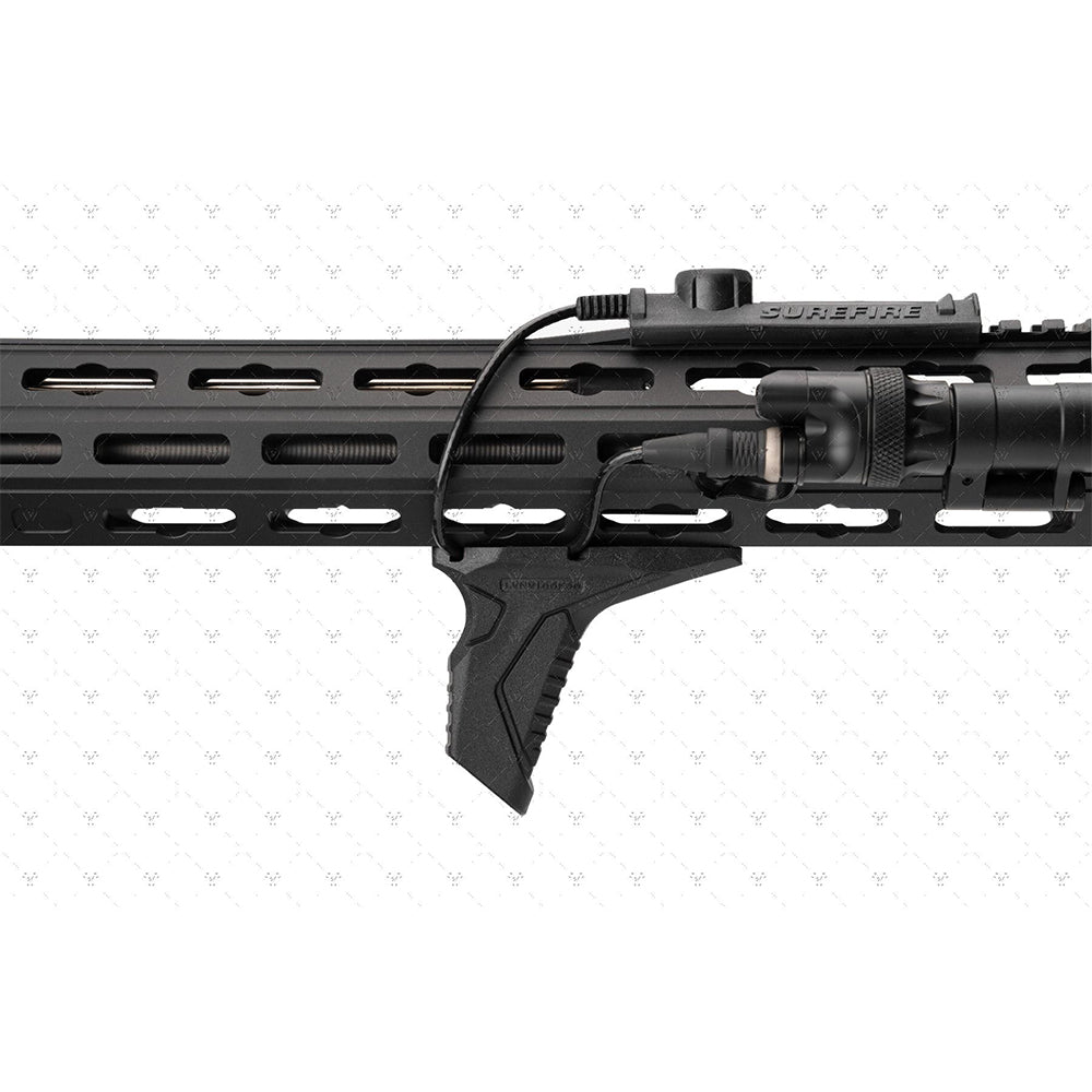Strike M-LOK LINK Angled HandStop with Cable Management System® ハンドストップ【ブラック/フラットダークアース】