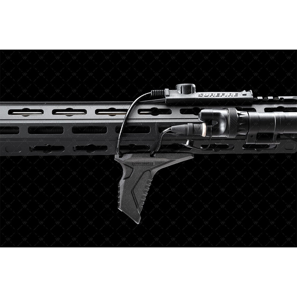 Strike M-LOK LINK Angled HandStop with Cable Management System® ハンドストップ【ブラック/フラットダークアース】
