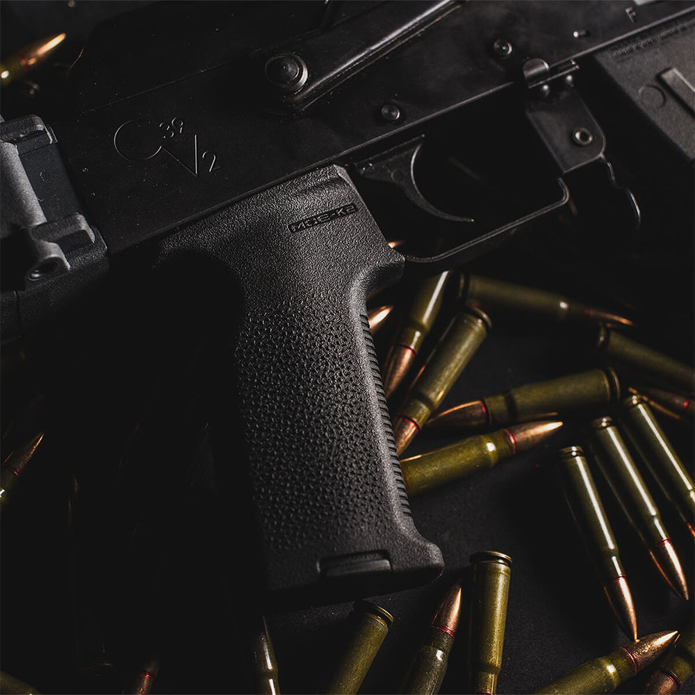 マグプル MOE-K2 AK Grip – AK47/AK74 グリップ【ブラック/フラットダークアース/プラム】