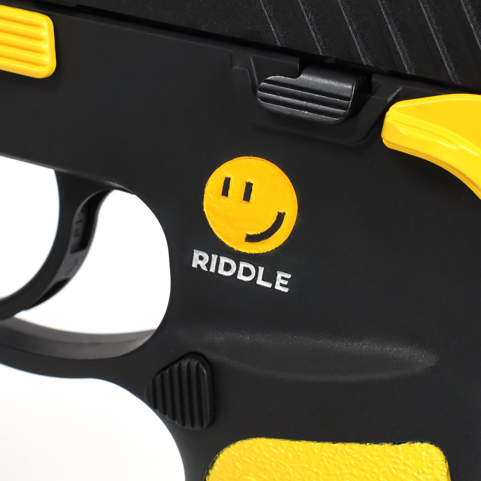 【受注受付終了】SIG SAUER ProForce M17 CO2 GBB セラコート"RIDDLE CUSTOM"/対象年齢18歳以上