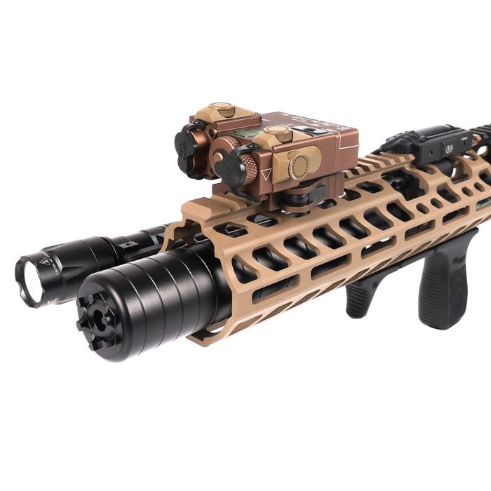 SIG SAUER HANDGUARD SIG MCX ALUMINUM SUPPRESSOR COMPATIBLE DMR-16 IN FDE MLOK 16インチ MLOKハンドガード サプレッサー対応 【フラットダークアース】