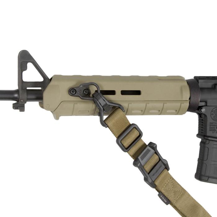 マグプル MOE M-LOK ハンドガード ミドルレングス-AR15/M4/MOE M-LOK Hand Guard Mid-Length AR15/M4 【ブラック/フラットダークアース】