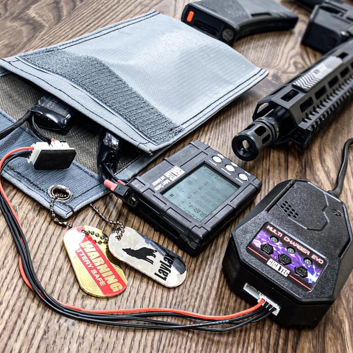 電動ガン用 マルチ充電器 マルチチャージャー エボ BTC-01 GIGA TEC(ギガテック)