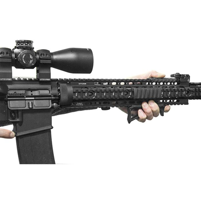 UTG(R) Ultra Slim Angled Foregrip, Picatinny/Matte Black ウルトラスリムアングルドフォアグリップ/ピカティニー MT-AFGP01