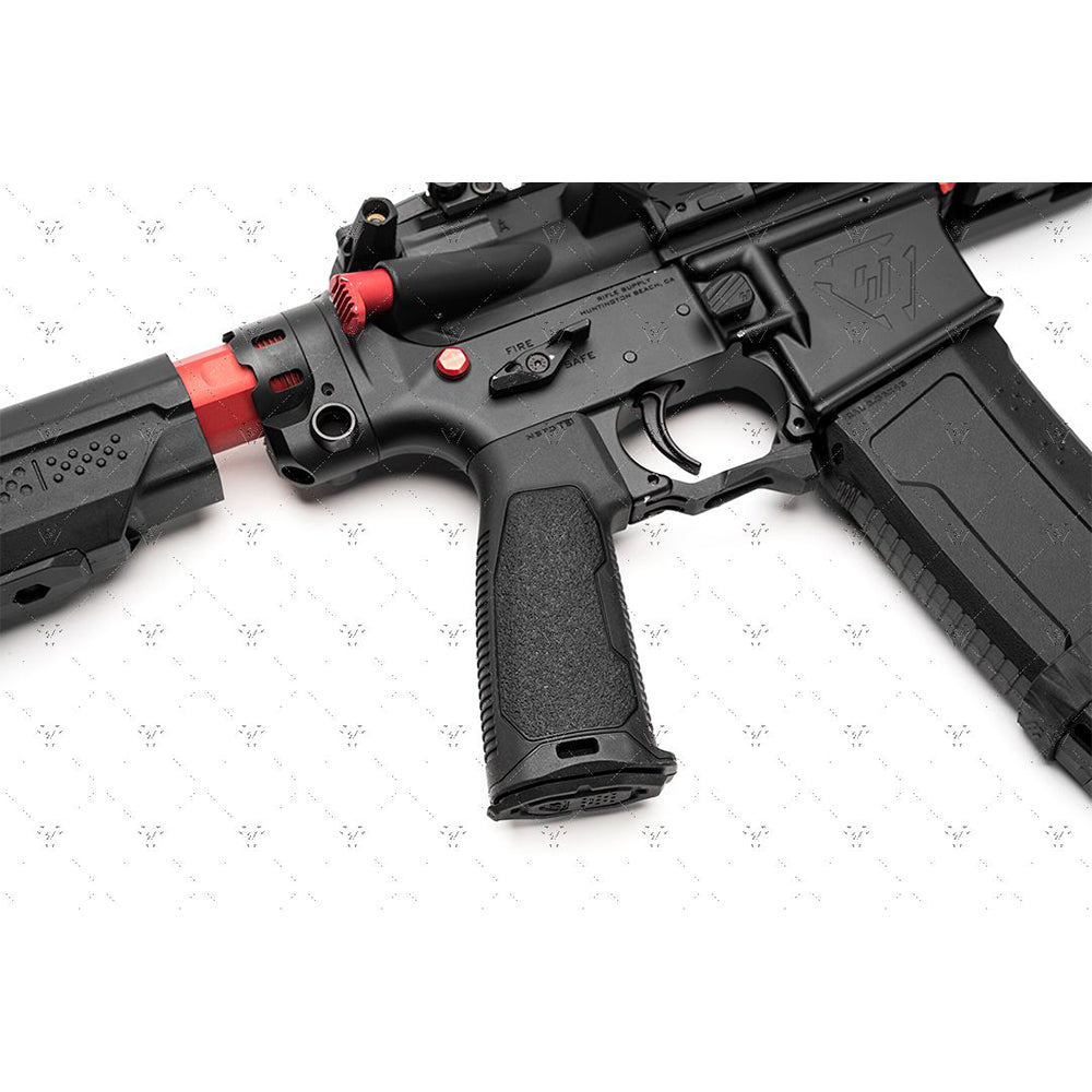 Strike AR Flat Top Overmolded Pistol Grip (15-Degree) グリップ【ブラック】