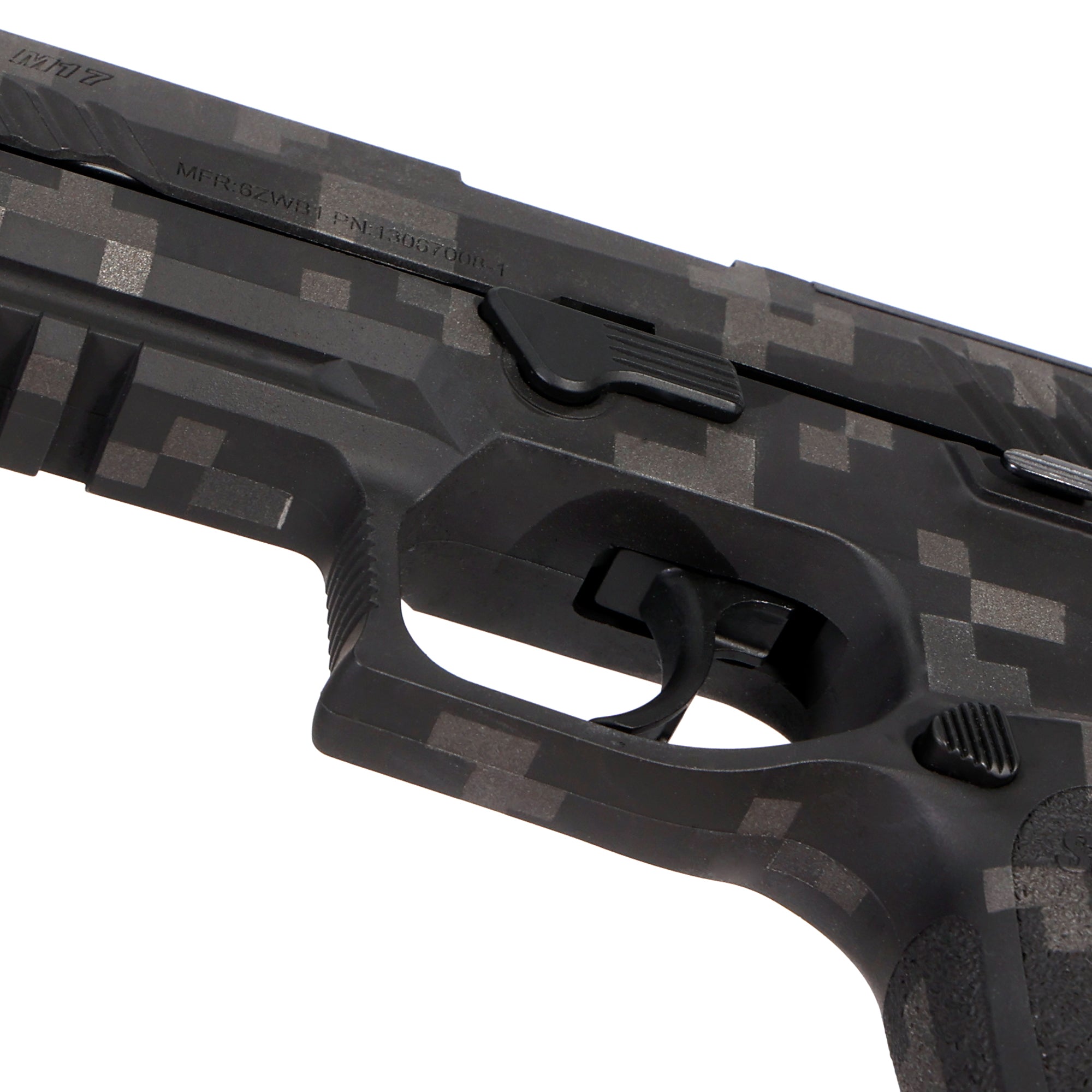 【受注生産】SIG SAUER ProForce M17 CO2 GBB セラコート"ピクセルメタルシャドウ"/対象年齢18歳以上