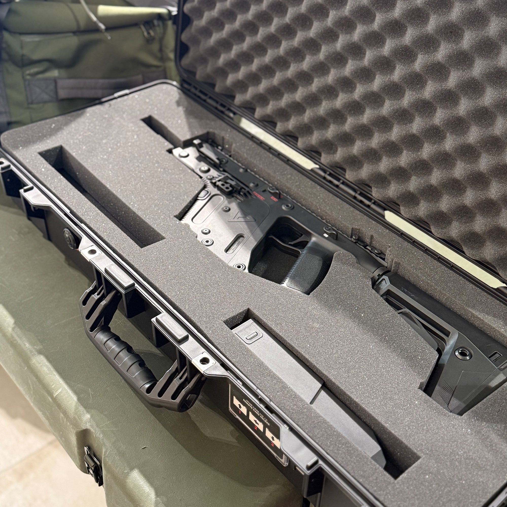 クリスベクター専用 ペリカン エアケース1705 [PELICAN(ペリカン)]