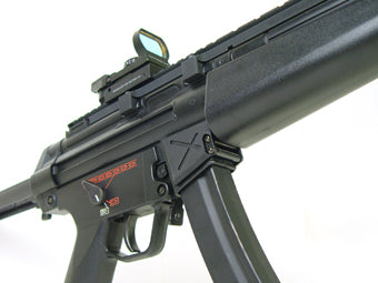 期間特売電動ガン　MP5 A4 ライラクスカスタム トイガン